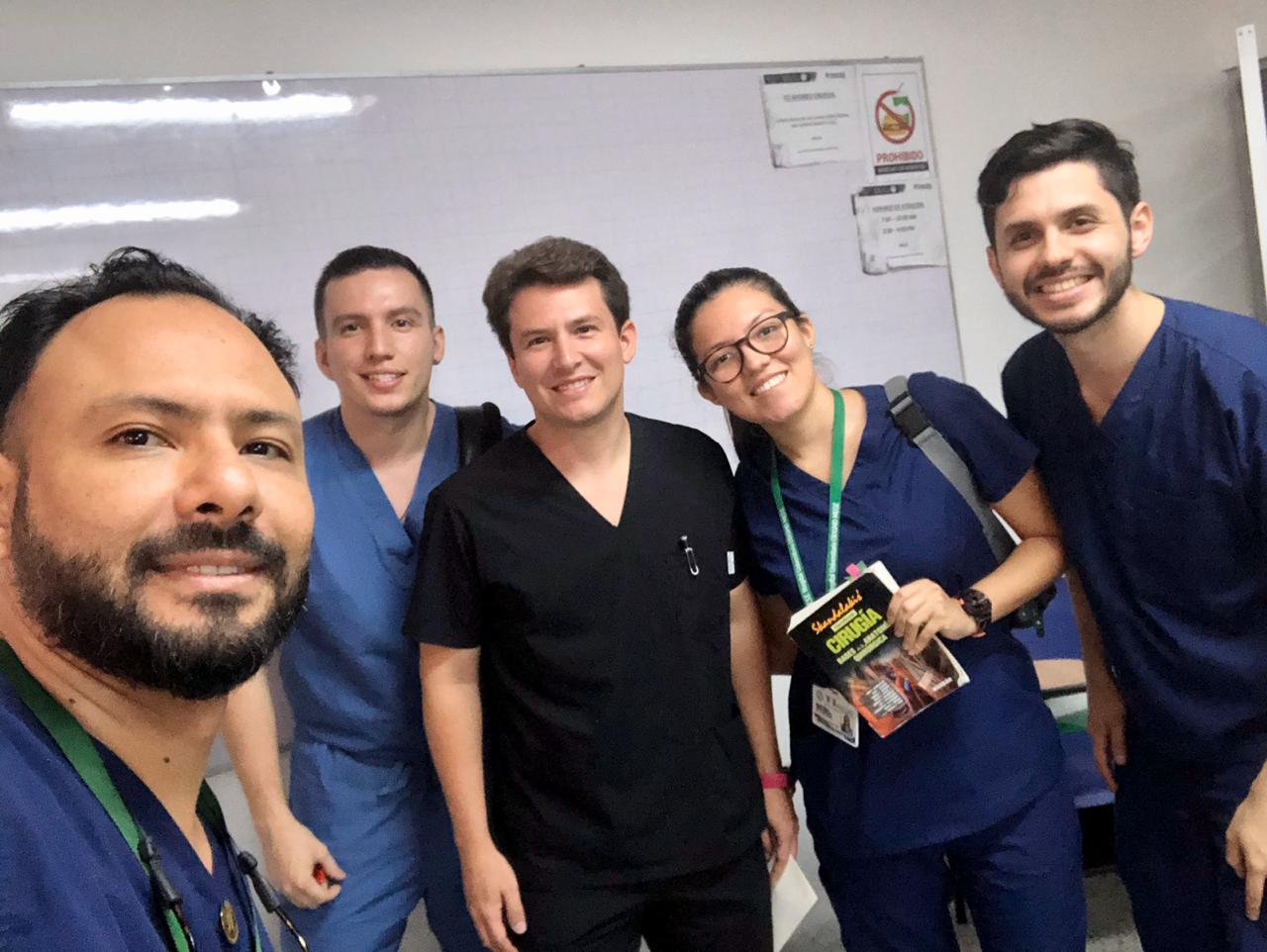Reunión de semillero de investigación línea CIRUGÍA DEL TÓRAX HUEM ! 29 de Noviembre de 2019