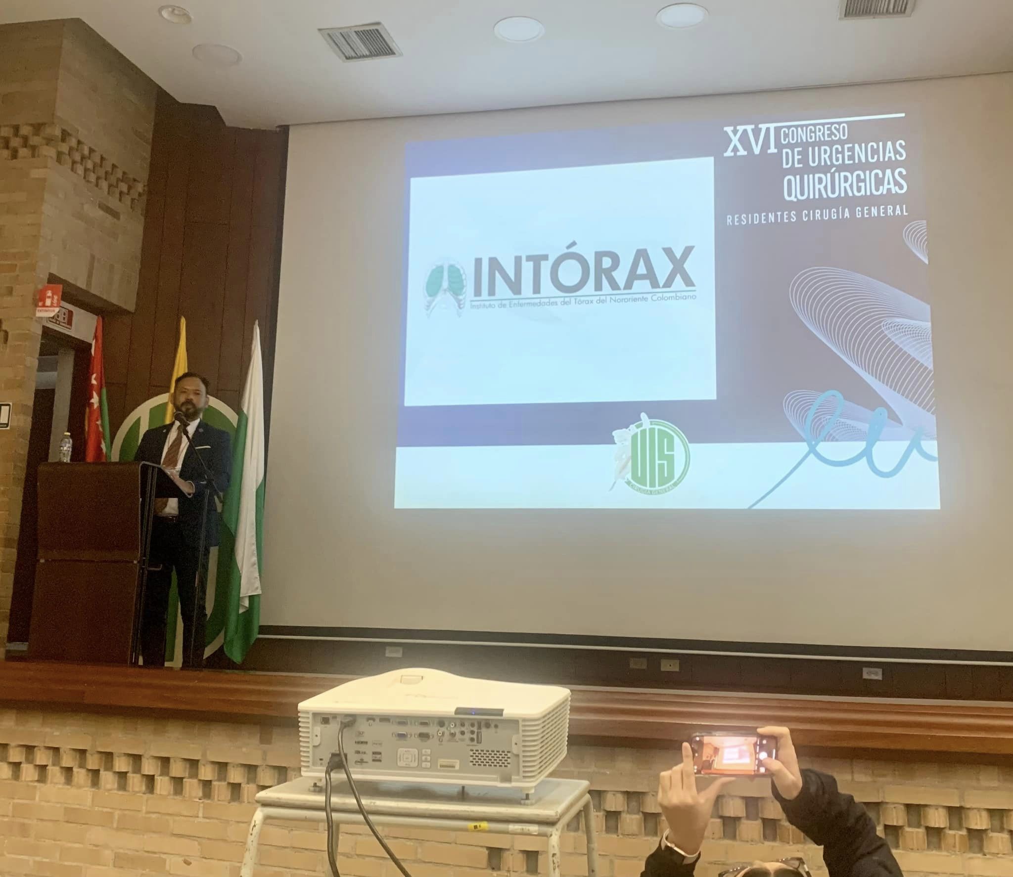 XVl CONGRESO DE URGENCIAS QUIRÚRGICAS UIS